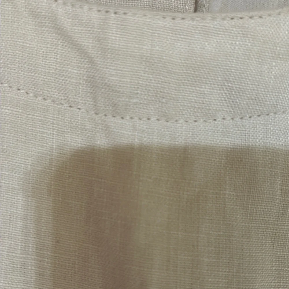 Elegant Cream Sleeveless Dress - Picture 3 of 5